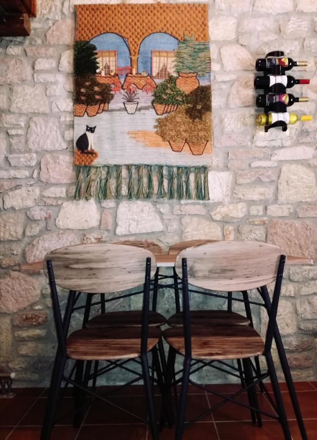 Saint George Hotel Калаврита Екстериор снимка