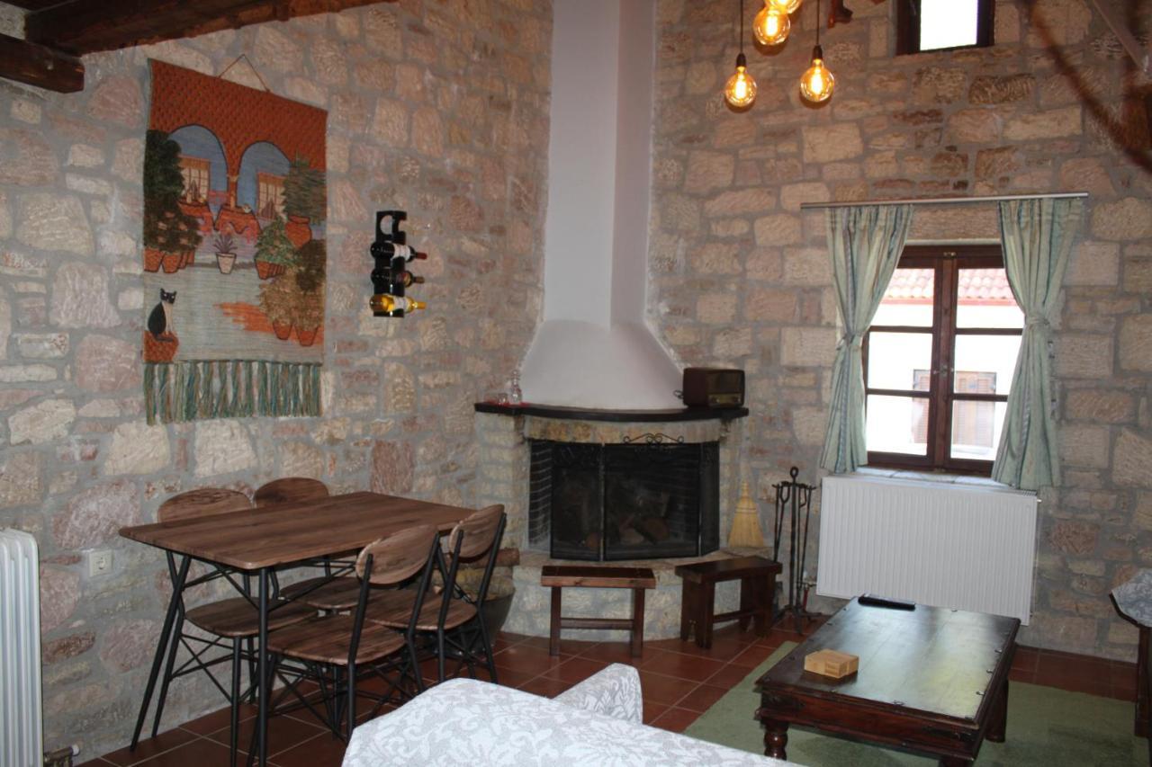 Saint George Hotel Калаврита Екстериор снимка