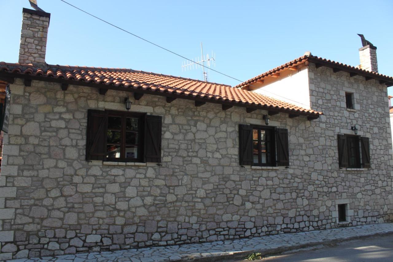 Saint George Hotel Калаврита Екстериор снимка